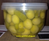Oliven, klein, gefüllt m. Gürkchen, mind. 500gr.